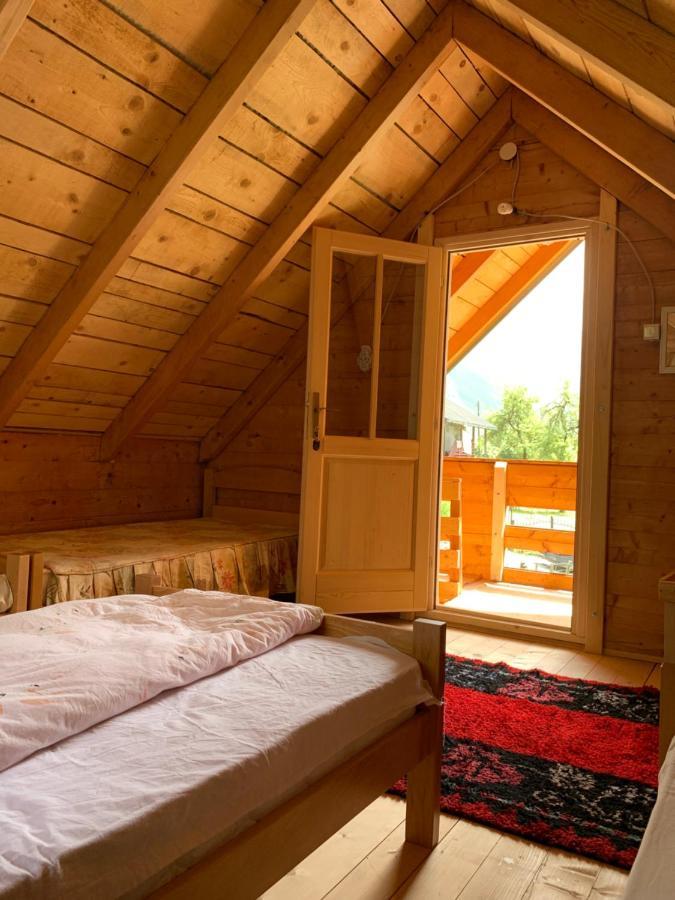 Vuthaj Guest House Ulaj מראה חיצוני תמונה